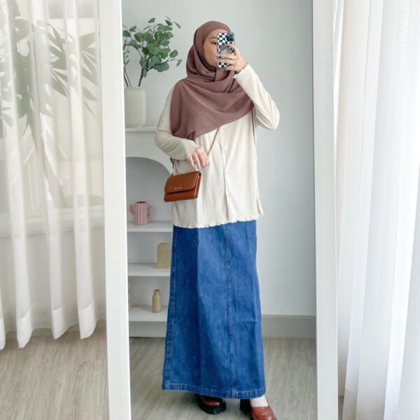 05811a6b-6170-4c9b-adc3-248f251ba891.jpg ByMeldev Basic Rib Knit Cardigan