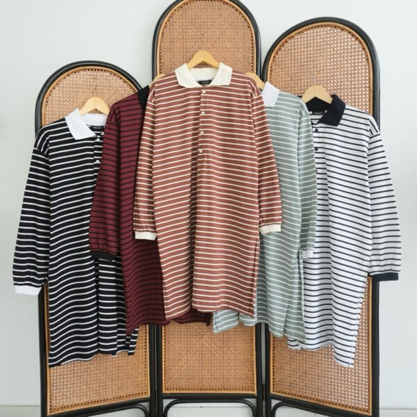 0b6b49f6-637d-4ab7-8611-1f41df8496ce.jpg ByMeldev Button Stripes Polo Tunik Salur
