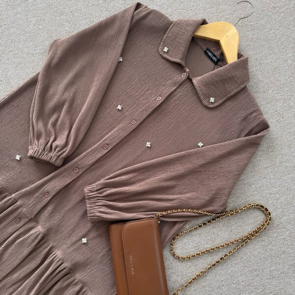 0bc83018-4436-4335-919b-446a135b5efe-1.jpg ByMeldev Pearly Pleats Knit Tunik Payet Handmade
