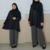 2524531e-6b36-427c-8d98-fb0b125a7cf2.jpg ByMeldev Tania Knit Stripes Set Busui Nonbusui