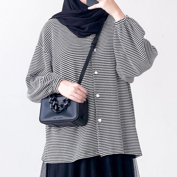 ByMeldev Winter Stripes Cardi Top