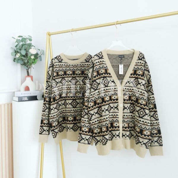 2b11798c-fd54-45d3-9312-f2bb0d6ee51b-1.jpg ByMeldev Tribal Boho Oversized Crewneck & Cardigan Bumil & Busui Friendly