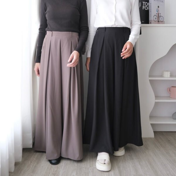 2d25dc86-96f1-4e44-9836-dd1fc5aaa3a6.jpg ByMeldev Wide Skirt Cullote Kulot Celana Rok