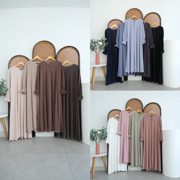 393d47b9-f4bb-4211-8a74-a6f670b4733d.jpg ByMeldev Alayaa Pleats Button Dress