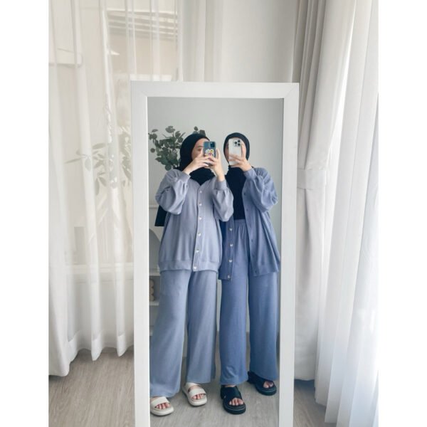 ByMeldev Button Cardi Set