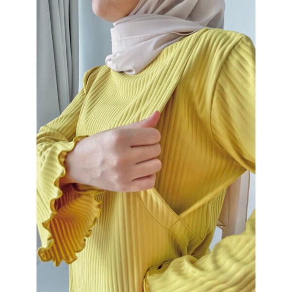 650deeb8-7bf1-4ffe-ad3b-268deb3e4daa-1.jpg ByMeldev Aurora Knit Set Busui Nonbusui