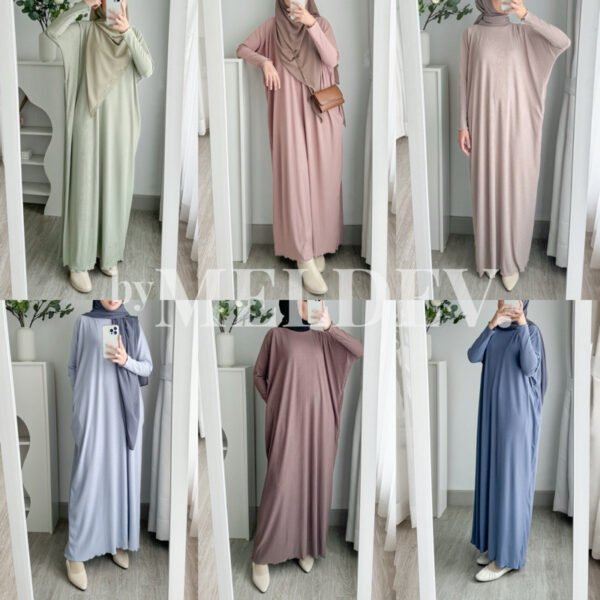 755defed-01a4-4ff1-8d5d-40481a8e3f52-1.jpg ByMeldev Batwing Pleats Knit Dress Busui Nonbusui