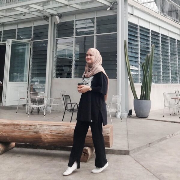 Kaila Basic Pants Celana Panjang Polos Muat sampai XL