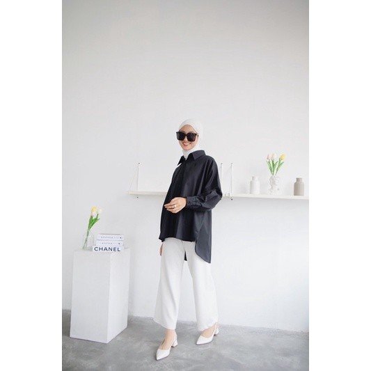 a12eb63c-0096-407d-a97b-28cdfb0acae1.jpg Basic Oversized Batwing Shirt Kemeja Polos