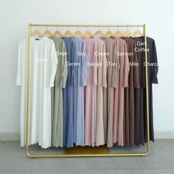 a37fd786-3bac-40ea-9ec1-bbb14a4f3c67-1.jpg ByMeldev Tulip Pleats Dress Gamis Pleats Busui Nonbusui
