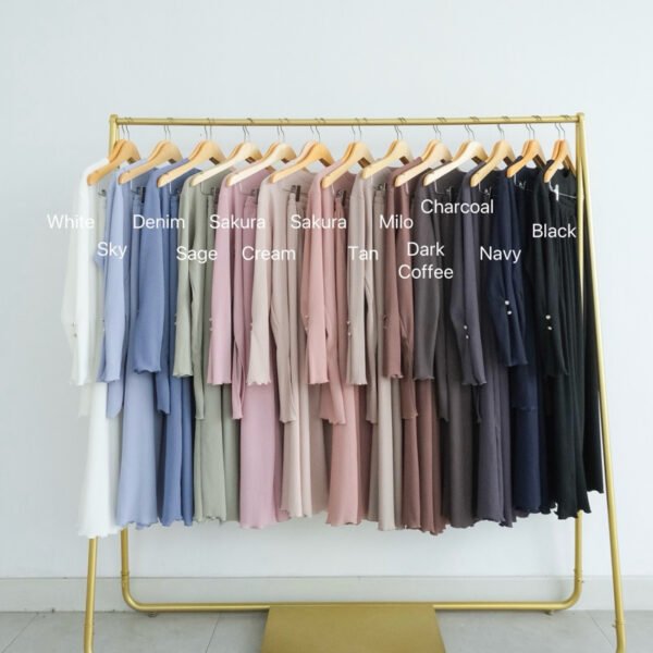a4ce8e53-7ed3-4378-904e-9ecb5f848eba.jpg ByMeldev Tulip Pleats Skirt Set Setelan Rok Busui Nonbusui