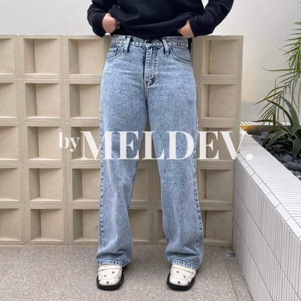 a614b375-31b7-443f-9801-cb2a2a9fd2ea-1.jpg ByMeldev Straight Reguler Jeans