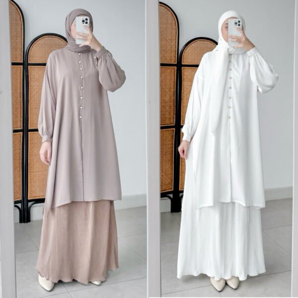 a6885509-f5f5-4371-a959-bf9e485533a4-1.jpg ByMeldev Melayu Button Set Setelan Rok Plisket Raya Series