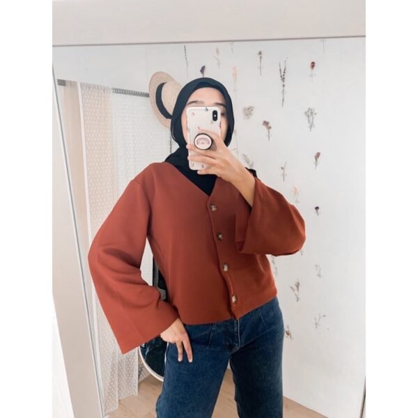 c248d427-f936-483c-9193-4d7ac6604840.jpg Kaila Basic Top Atasan Blouse Polos Kancing Tortoise