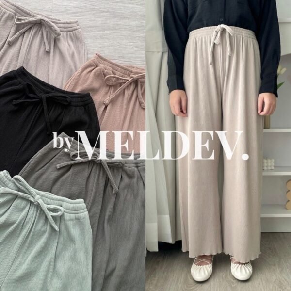 d8823134-7958-417b-86ee-8f3d48bdc1aa-1.jpg Bymeldev Premium Pleats Cullote Kulot Plisket BUMIL FRIENDLY up to BB 100kg