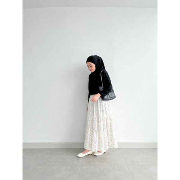 Bymeldev Floral Skirt Rok Bunga