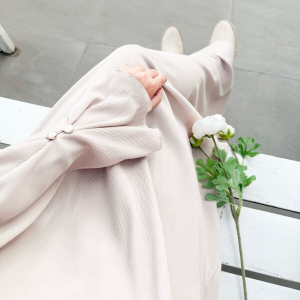 df3f8f45-ac37-4735-9833-12d31b32292c-1.jpg ByMeldev Tulip Pleats Dress Gamis Pleats Busui Nonbusui