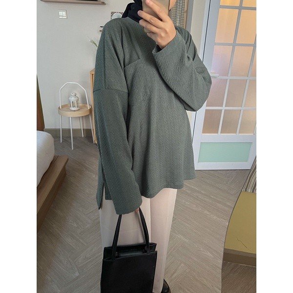 eb07cf5b-1ea6-440d-a67d-e29a5627096f.jpg Bymeldev Pocket Oversized Knit Top Busui&Nonbusui