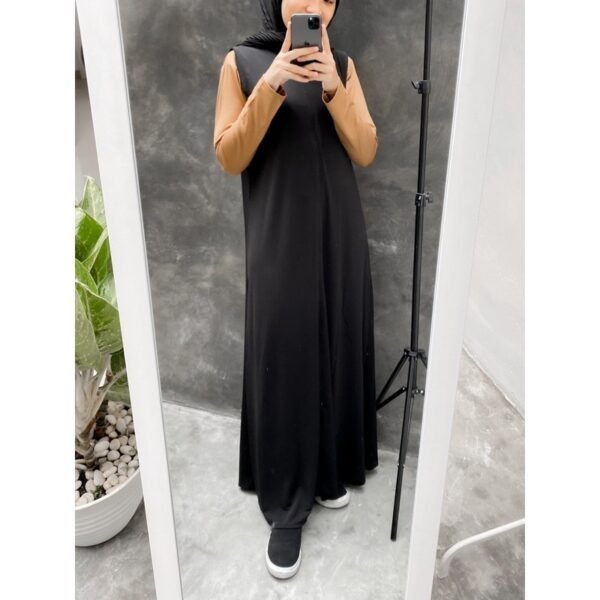 ed98dc0c-5eef-4574-adca-eb1e43aa16ff-1.jpg Bymeldev Sleeveless Inner Dress Tanpa Lengan Busui dan Bumil Friendly