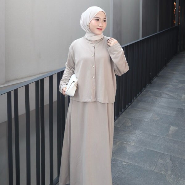 fcd6fac9-e267-4c81-bf5a-dced40aea59c-1.jpg ByMeldev Venus Button Cardi Set Setelan Cardigan Inner Dress Busui Nonbusui