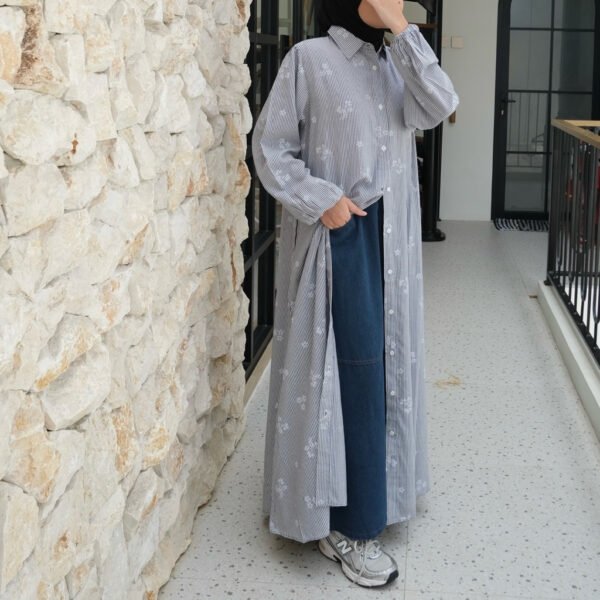 cfa1e0d8-7bfc-4472-adc6-b93ffa46a352.jpg ByMeldev Floral Stripes Cotton Dress Gamis Katun Salur