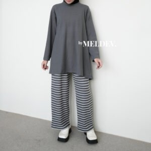 69bc04b8-1f88-4773-aa02-3f664bb94881.jpg ByMeldev Basic Stripes Cullote Celana Knit Rumahan