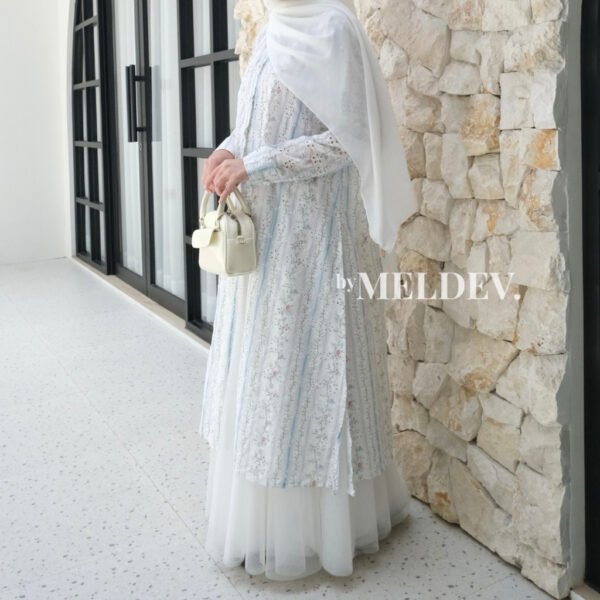 d861db3c-5157-40c6-855f-945c63b7e359.jpg ByMeldev Lembayung Raya Tunik Lebaran Katun Bolong