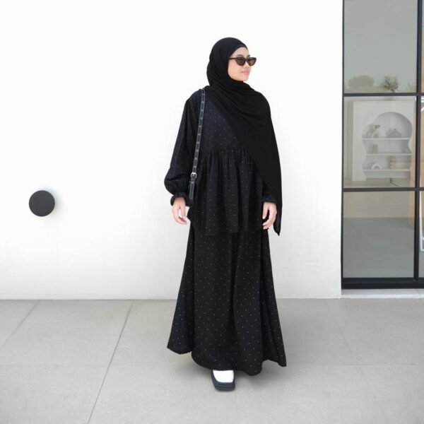 01a0483145567ba89f621e0297e82d6c.jpeg ByMeldev Polka Series Blouse & Skirt Setelan Rok Set